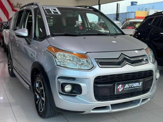 CITROËN AIRCROSS 1.6 GLX 16V FLEX 4P MANUAL